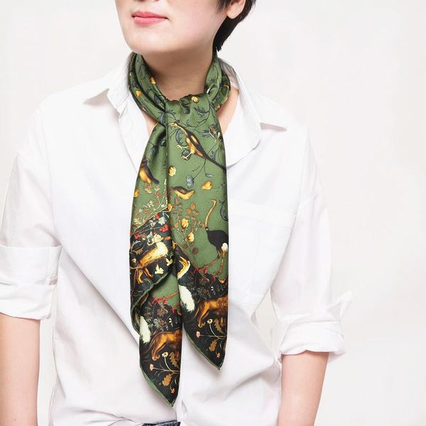 scarves 2021 fashion women luxury square silk scarf,blackish green classic color printing lady scarves,warp, Blue;gray
scarves 2021 fashion women luxury square silk scarf,blackish green classic color printing lady scarves,warp, Blue;gray