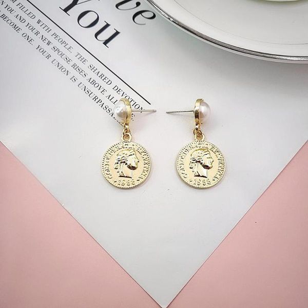 2021 NEW ARRIVALS GOLD EARRINGS FASHION JEWELRY EARRINGS WEDDING PARTY GIFTS FEMALE ACCESSORIES GOOD QUALITY, Silver
2021 NEW ARRIVALS GOLD EARRINGS FASHION JEWELRY EARRINGS WEDDING PARTY GIFTS FEMALE ACCESSORIES GOOD QUALITY, Silver