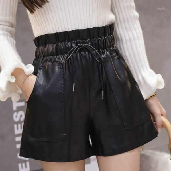 autumn winter high waist pu leather shorts women elastic waist width-leg shorts streetwears female england style boots1, White;black
autumn winter high waist pu leather shorts women elastic waist width-leg shorts streetwears female england style boots1, White;black