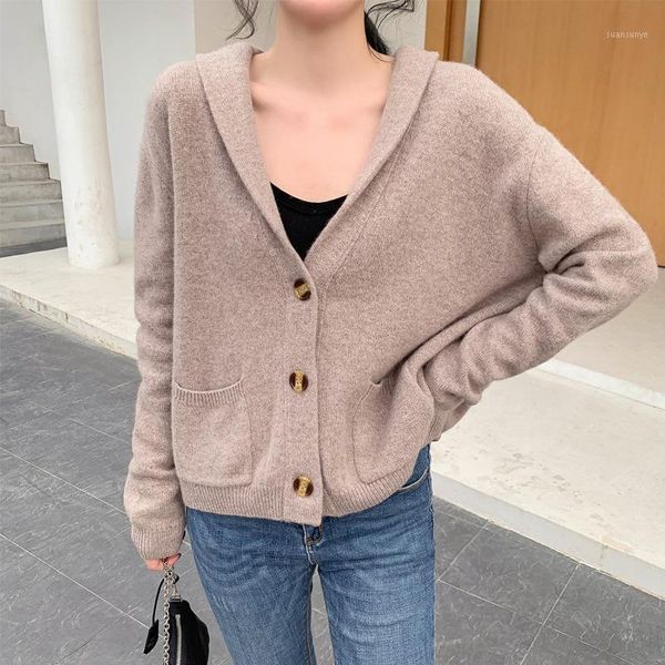 2020 autumn and winter new wool cardigan v-neck knitted pocket loose sweater temperament jacket women1, White
2020 autumn and winter new wool cardigan v-neck knitted pocket loose sweater temperament jacket women1, White