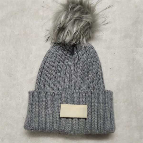 new pom winter new warm woolen hat designer knitted women hats selling fashionable beanies ing, Blue;gray
new pom winter new warm woolen hat designer knitted women hats selling fashionable beanies ing, Blue;gray