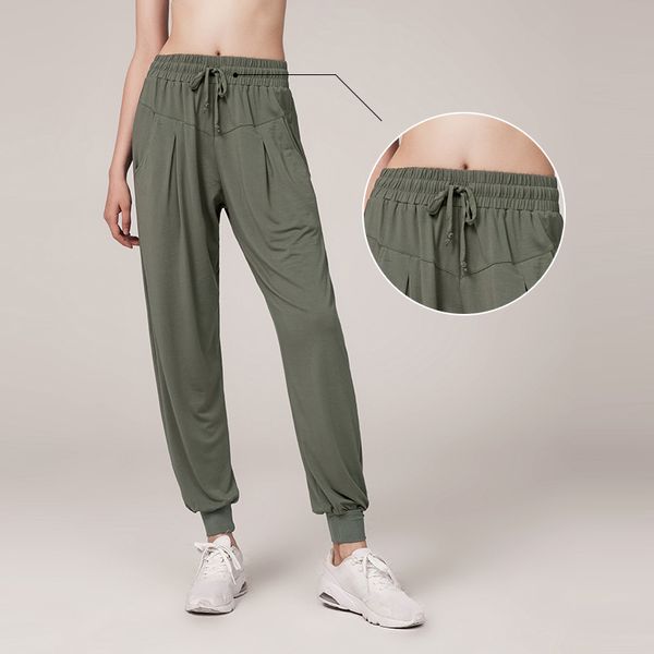 fitness wear sweatpants running gym yoga pants women sport high waist pants fitness clothing sports workout athletic seamless leggings, White;red
fitness wear sweatpants running gym yoga pants women sport high waist pants fitness clothing sports workout athletic seamless leggings, White;red