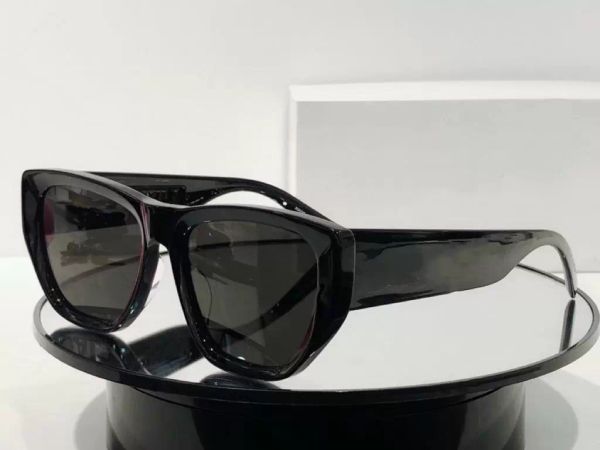 sunglasses for woman 2022 designer retro summer 7202 anti-ultraviolet driving fishing fashion random box, White;black
sunglasses for woman 2022 designer retro summer 7202 anti-ultraviolet driving fishing fashion random box, White;black