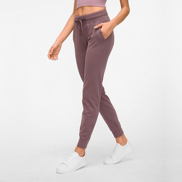 yoga outfits super comfortable naked-feel fabric workout sport joggers pants women waist drawstring fitness running sweatpants 2 side pocket, White;red
yoga outfits super comfortable naked-feel fabric workout sport joggers pants women waist drawstring fitness running sweatpants 2 side pocket, White;red