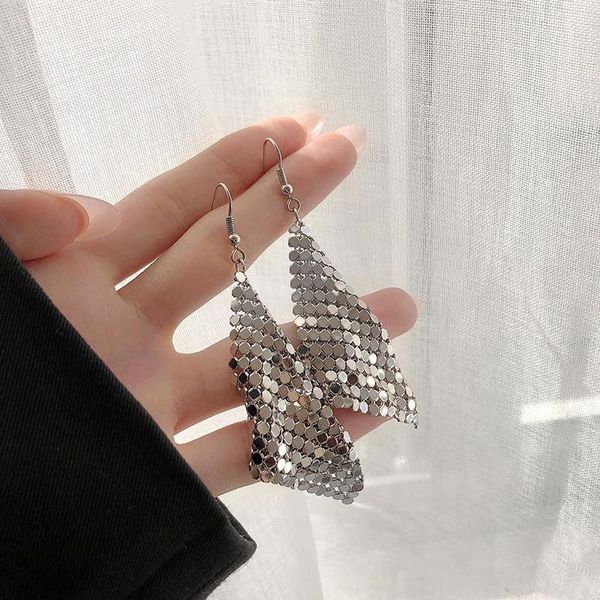 stud korea fashion earrings long tassels cold wind web celebrity show face thin delicate eardrop ear clip e18 personality, Golden;silver
stud korea fashion earrings long tassels cold wind web celebrity show face thin delicate eardrop ear clip e18 personality, Golden;silver