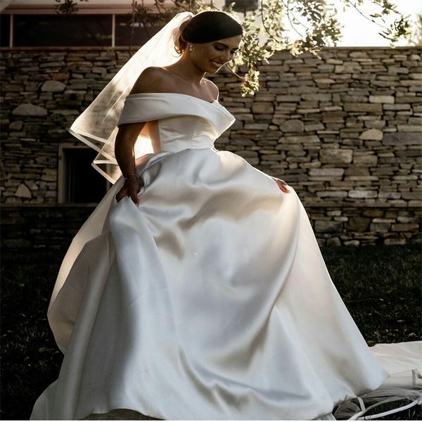 classic a line wedding dresses off shoulder ruched satin boho princess bridal gowns simple sweep train robes de mariée, White
classic a line wedding dresses off shoulder ruched satin boho princess bridal gowns simple sweep train robes de mariée, White