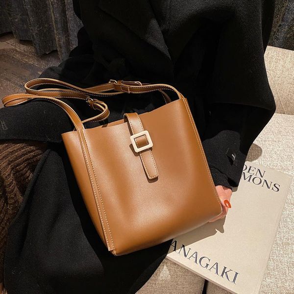 all-match oblique female bag small bag texture western style 2021 retro new trendy fashion bucket net red one shoulder
all-match oblique female bag small bag texture western style 2021 retro new trendy fashion bucket net red one shoulder