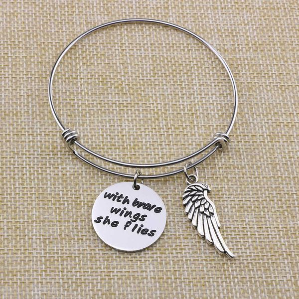 pendant bracelet simple trend diy round + wing pendant bracelet gift, Slivery;golden 
pendant bracelet simple trend diy round + wing pendant bracelet gift, Slivery;golden
