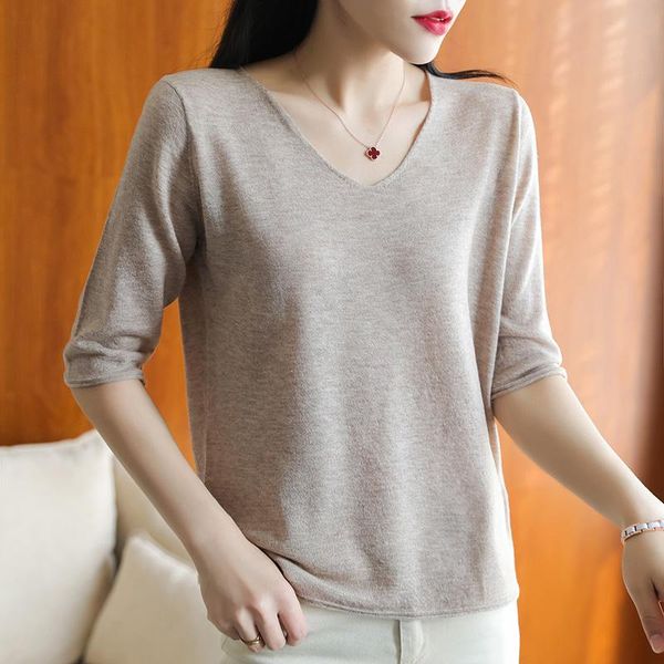 2020 new knitted slim pullover women 100% cashmere v-neck sweater shirt female all-match basic half sleeve girl clothes clo, White;black
2020 new knitted slim pullover women 100% cashmere v-neck sweater shirt female all-match basic half sleeve girl clothes clo, White;black