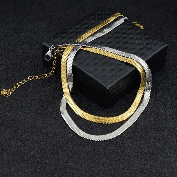 chokers hangzhi 2021 trend fashion avant-garde atitching double-layer love neutral color fast blade box clavicle chain necklace, Golden;silver
chokers hangzhi 2021 trend fashion avant-garde atitching double-layer love neutral color fast blade box clavicle chain necklace, Golden;silver