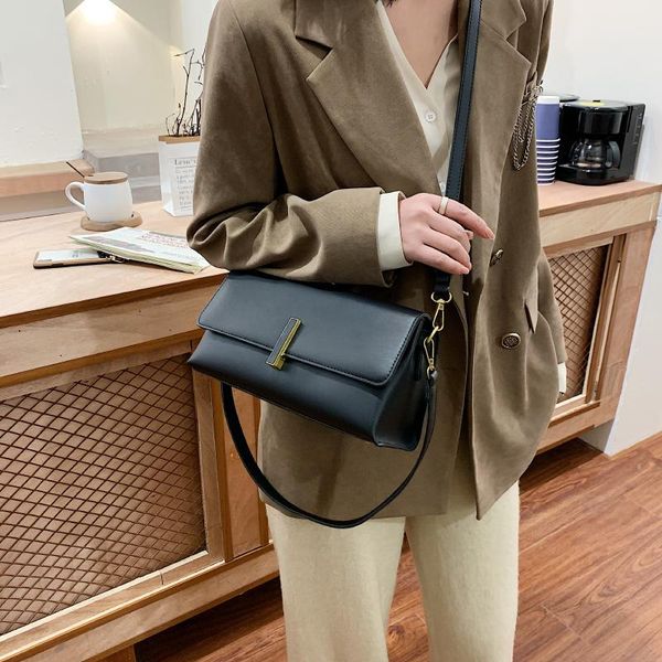 black pu leather shoulder handbag single shoulder underarm bag 2021 new crossbody bag women handbag
black pu leather shoulder handbag single shoulder underarm bag 2021 new crossbody bag women handbag