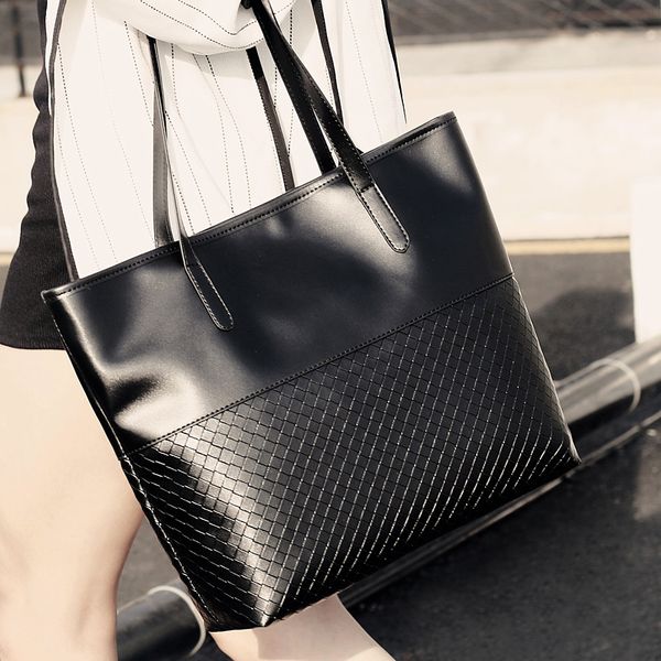 elegant women bag fashion lady bag retro shoulder large-capacity handbag bags for women 2020
elegant women bag fashion lady bag retro shoulder large-capacity handbag bags for women 2020