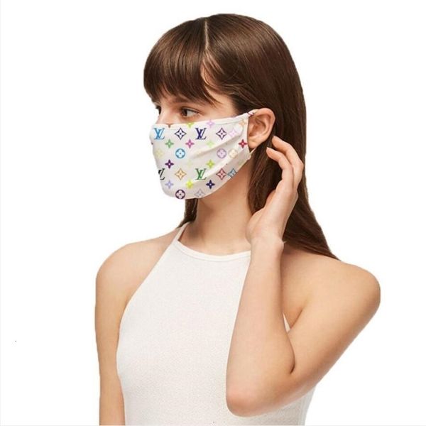 brand designer letter print white face luxury mask washable material dustproof riding cycling outside sports fashion unisexsale sale a1
brand designer letter print white face luxury mask washable material dustproof riding cycling outside sports fashion unisexsale sale a1