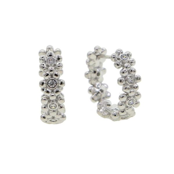 hoop & huggie geometric circle flower design earring with sparking bling cz stone for women wedding trendy jewelry wholesale, Golden;silver
hoop & huggie geometric circle flower design earring with sparking bling cz stone for women wedding trendy jewelry wholesale, Golden;silver