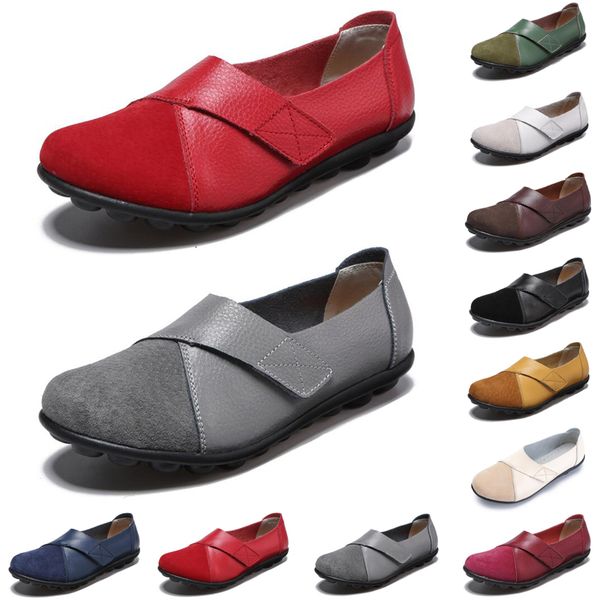 wholesale luxury men women casual shoes black white blue loafers suede leather stitching mens trainers sneakers size 35-44
wholesale luxury men women casual shoes black white blue loafers suede leather stitching mens trainers sneakers size 35-44