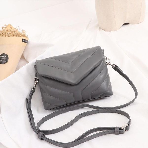 classic jumbo x large shape flap chain shoulder bags handbag women clutch messenger bag crossbody purse shopping tote real leather bag
classic jumbo x large shape flap chain shoulder bags handbag women clutch messenger bag crossbody purse shopping tote real leather bag