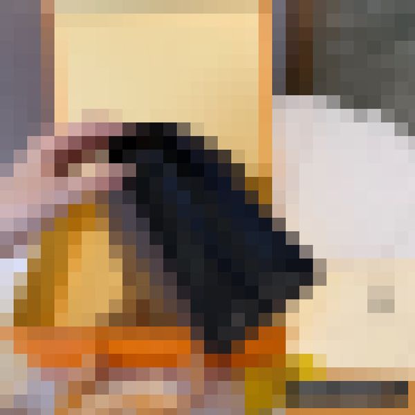 the classic 2020 single-shoulder slant-span handbag is of freight at 26*17 a120
the classic 2020 single-shoulder slant-span handbag is of freight at 26*17 a120