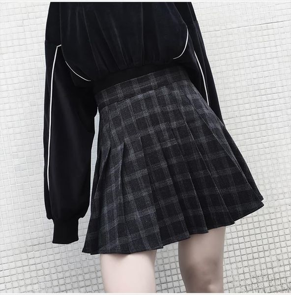 ruibbit new spring autumn harajuku gothic black gray plaid skirts shorts womens pleated skirt short punk girls skirt short
ruibbit new spring autumn harajuku gothic black gray plaid skirts shorts womens pleated skirt short punk girls skirt short