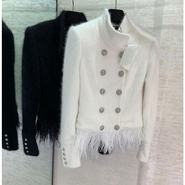 11.16 2020 autumn winter new double breasted patchwork feather hem tassels coat1, Black;brown
11.16 2020 autumn winter new double breasted patchwork feather hem tassels coat1, Black;brown