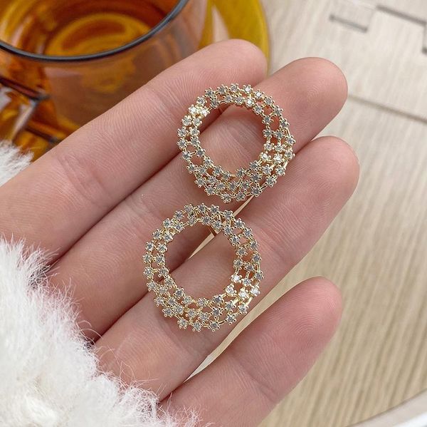 stud 14k real gold elegant luxury crystal flower earrings for women cubic zircon delicate jewelry diamond, Golden;silver
stud 14k real gold elegant luxury crystal flower earrings for women cubic zircon delicate jewelry diamond, Golden;silver