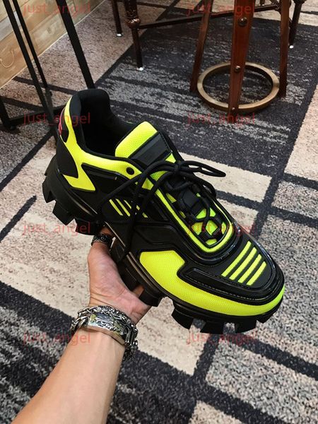 2021 progettista sneakers bottom red shoe low cut suede spike shoes for men and women lusso shoes party wedding crystal leather, Black;red
2021 progettista sneakers bottom red shoe low cut suede spike shoes for men and women lusso shoes party wedding crystal leather, Black;red