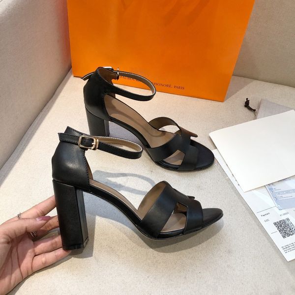 super high heeled h-sandals, low thick heels, one belt fashion, commuting leather, peep toe roman h-sandals, versatile, Black
super high heeled h-sandals, low thick heels, one belt fashion, commuting leather, peep toe roman h-sandals, versatile, Black
