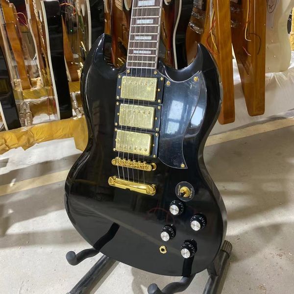 sg g400 model black electric guitar three pickups golden hardware mahogany body rosewood fingerboard
sg g400 model black electric guitar three pickups golden hardware mahogany body rosewood fingerboard