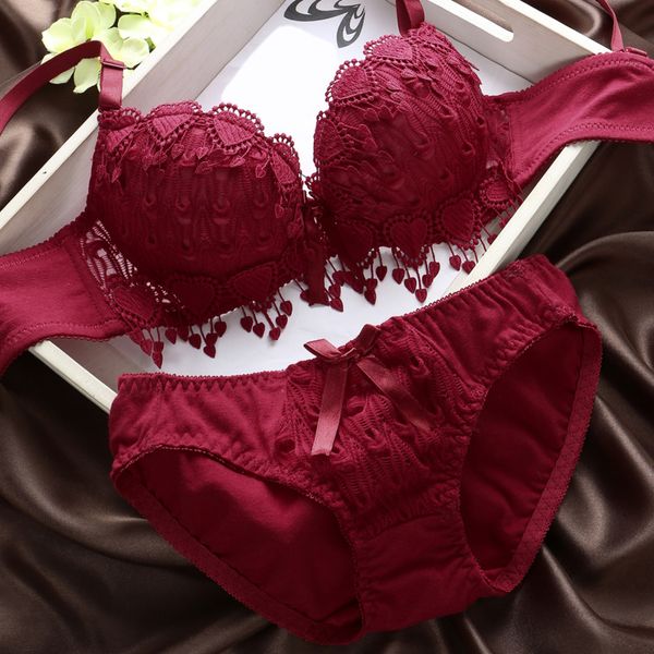 women underwear cotton bra panty set brand embroidery tassel lingerie brassiere sets push up ba bief sts sale, Red;black
women underwear cotton bra panty set brand embroidery tassel lingerie brassiere sets push up ba bief sts sale, Red;black