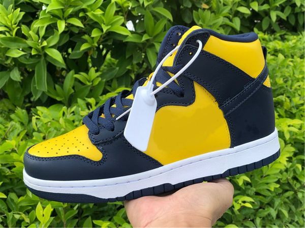 michigan dunks designer running shoes men women varsity maize midnight navy trainger sports sneakers cz8149-700
michigan dunks designer running shoes men women varsity maize midnight navy trainger sports sneakers cz8149-700