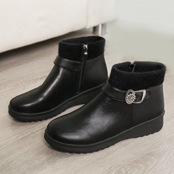 women winter shoes fur casual ladies snow boots female flats shoes new buckle warm plush pu leather fashion non slip ankle boots, Black
women winter shoes fur casual ladies snow boots female flats shoes new buckle warm plush pu leather fashion non slip ankle boots, Black