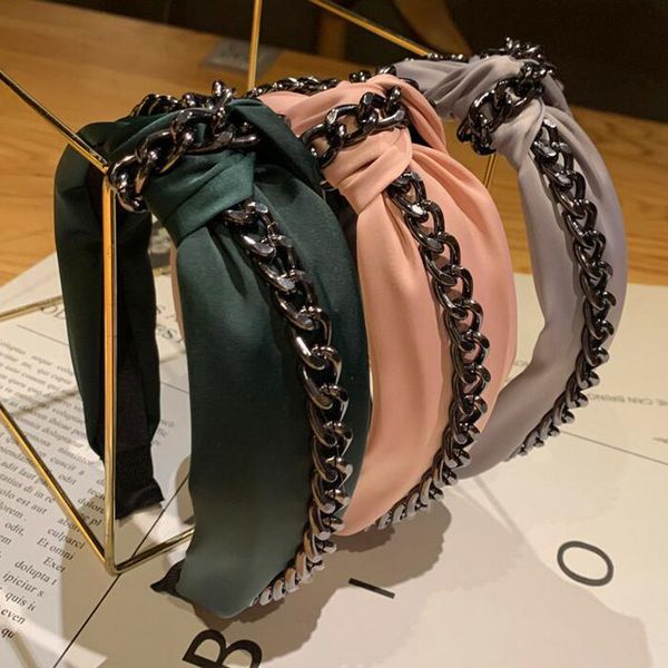 wholesale 7 colors designer letters wide edge headband charm women fashion personality chain hair hoop retro hair accessories, Black;brown
wholesale 7 colors designer letters wide edge headband charm women fashion personality chain hair hoop retro hair accessories, Black;brown