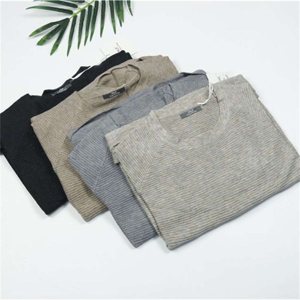 black knitted long-sleeved dark light men's pullover sweater8uy 
black knitted long-sleeved dark light men's pullover sweater8uy