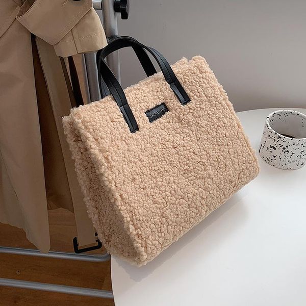 hot original design осень / зима сумки 2020 новая мода lamb волос сумка портативный сумка площади ширина: 28см
hot original design осень / зима сумки 2020 новая мода lamb волос сумка портативный сумка площади ширина: 28см