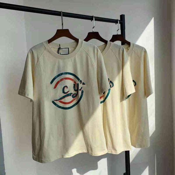 2022 factory wholesale new gujia red green cream letter beige short sleeve loose casual round neck t-shirt, White
2022 factory wholesale new gujia red green cream letter beige short sleeve loose casual round neck t-shirt, White