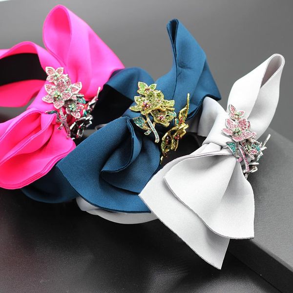 new european and american style fashion fabric bowknot flowers all-match personality ladies street hair accessories headwear723, Golden;silver
new european and american style fashion fabric bowknot flowers all-match personality ladies street hair accessories headwear723, Golden;silver