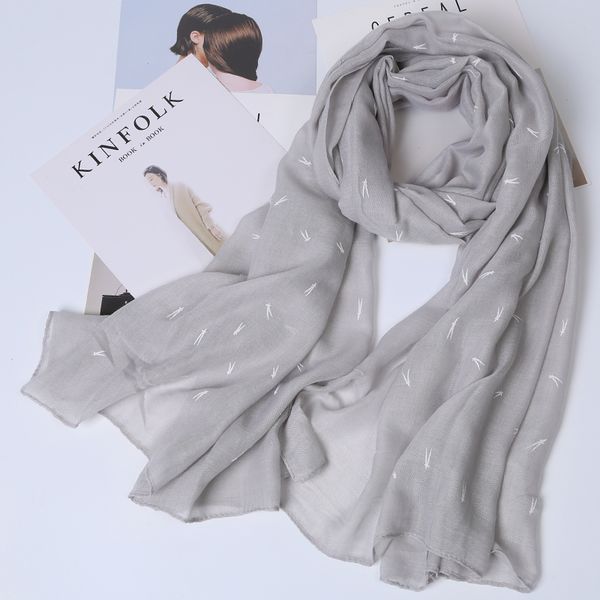 korean version of winter warm silk spring and autumn women long thin cotton linen scarf small fresh gray, Blue;gray
korean version of winter warm silk spring and autumn women long thin cotton linen scarf small fresh gray, Blue;gray