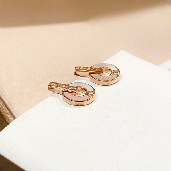 luxury brand bmv earring stud 18k gold plated fine jewelry 925 sterling silver for woman designer official reproductions earrings premium gi, Golden;silver
luxury brand bmv earring stud 18k gold plated fine jewelry 925 sterling silver for woman designer official reproductions earrings premium gi, Golden;silver