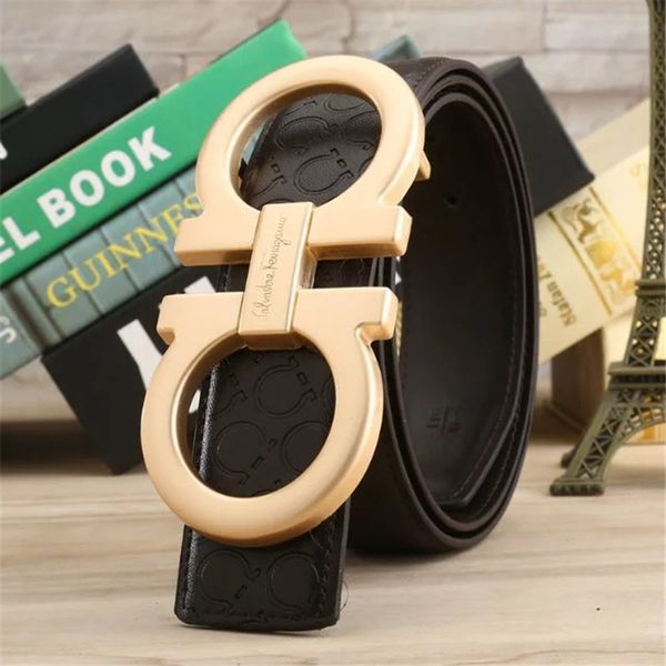2020ss fashion big buckle genuine leather belt with box designer belts men women new mens belts f6 ferragamo, Black;brown
2020ss fashion big buckle genuine leather belt with box designer belts men women new mens belts f6 ferragamo, Black;brown