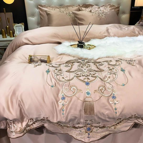 luxury champagne smooth silk cotton gold embroidery bedding set cover textile pillowcases fitted sheet king home duvet bed1
luxury champagne smooth silk cotton gold embroidery bedding set cover textile pillowcases fitted sheet king home duvet bed1