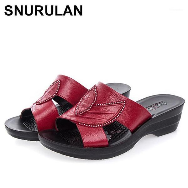 snurulannew genuine leather sandals women slippers summer antiskid soft bottom flat mother slippers women sandals1, Black
snurulannew genuine leather sandals women slippers summer antiskid soft bottom flat mother slippers women sandals1, Black
