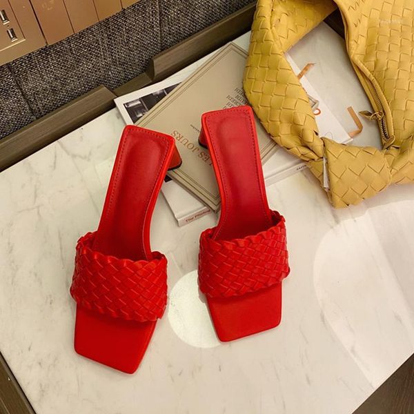 slippers yuxiang fashion weave leather beach women summer 2021 comfort soft flat with sandals woman square toe flip flops mujer1, Black
slippers yuxiang fashion weave leather beach women summer 2021 comfort soft flat with sandals woman square toe flip flops mujer1, Black
