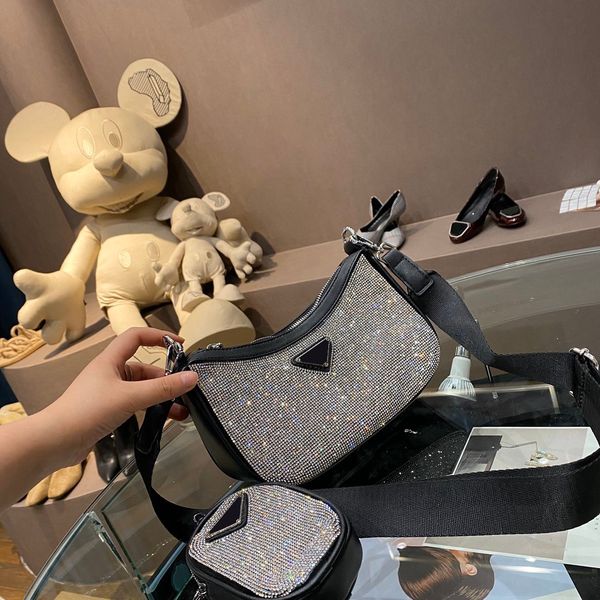 fashion hadbags female shoulder bags woman sac bag diamond cowhide mid-size rank retro special designer new tote
fashion hadbags female shoulder bags woman sac bag diamond cowhide mid-size rank retro special designer new tote
