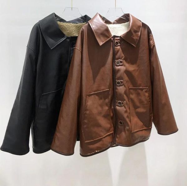 brand fashion women high luxury autumn winter new british lamb fur loose short jacket coat, Black
brand fashion women high luxury autumn winter new british lamb fur loose short jacket coat, Black