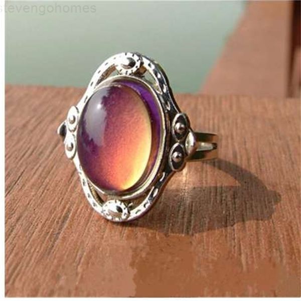 changing temperatuer emotion mood rings ring color hip hop jewelry, Golden;silver
changing temperatuer emotion mood rings ring color hip hop jewelry, Golden;silver
