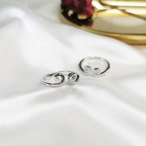 fashion s925 sterling silver couples ring a pair of hoop ring mens and womens fashion love high-end gift delivery fashion design
fashion s925 sterling silver couples ring a pair of hoop ring mens and womens fashion love high-end gift delivery fashion design