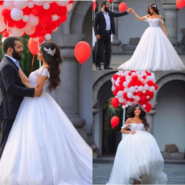 luxury off the shoulder wedding dresses 2021 lace appliques beaded bridal gowns lace up back robe de mariée vestidos custom made, White
luxury off the shoulder wedding dresses 2021 lace appliques beaded bridal gowns lace up back robe de mariée vestidos custom made, White