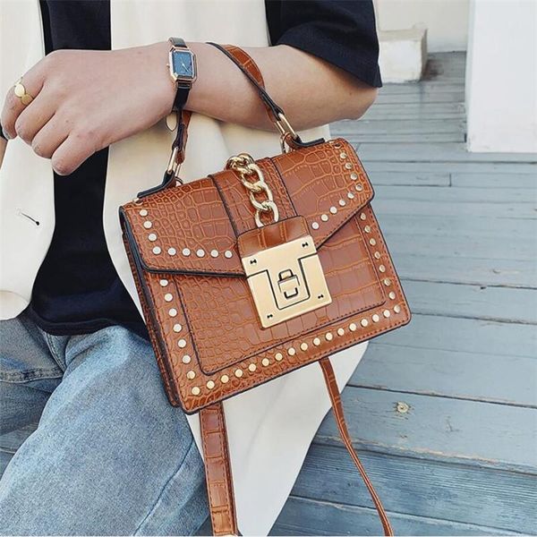 2020 women handbag fashion shoulder bags for women pu leather crossbody bag ladies chain rivet hand bag
2020 women handbag fashion shoulder bags for women pu leather crossbody bag ladies chain rivet hand bag