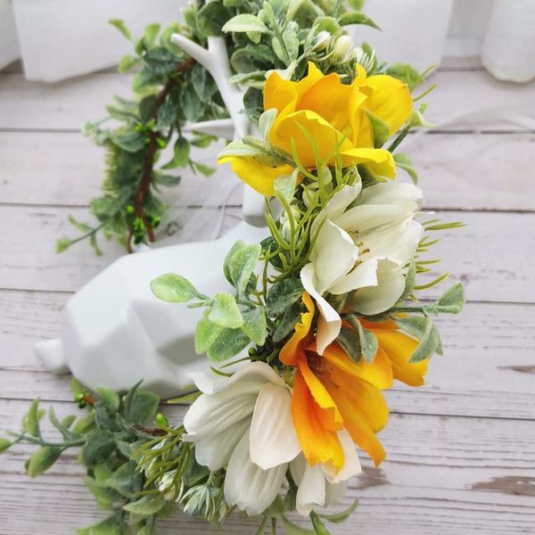 diasy flower women wedding flower crown pgraphy headband hair accessories headdress girl floral garland wedding jllnkr
diasy flower women wedding flower crown pgraphy headband hair accessories headdress girl floral garland wedding jllnkr