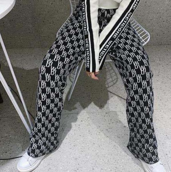 autumn 2021 and winter new jacquard elastic letter slacks loose long pants same style tcuz, Black;white
autumn 2021 and winter new jacquard elastic letter slacks loose long pants same style tcuz, Black;white