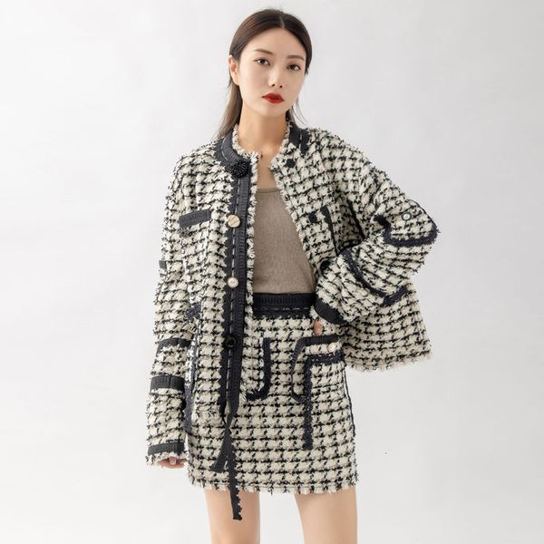 winter 2020 new small fragrance plaid tweed tassel short coat women 3c4g114
winter 2020 new small fragrance plaid tweed tassel short coat women 3c4g114